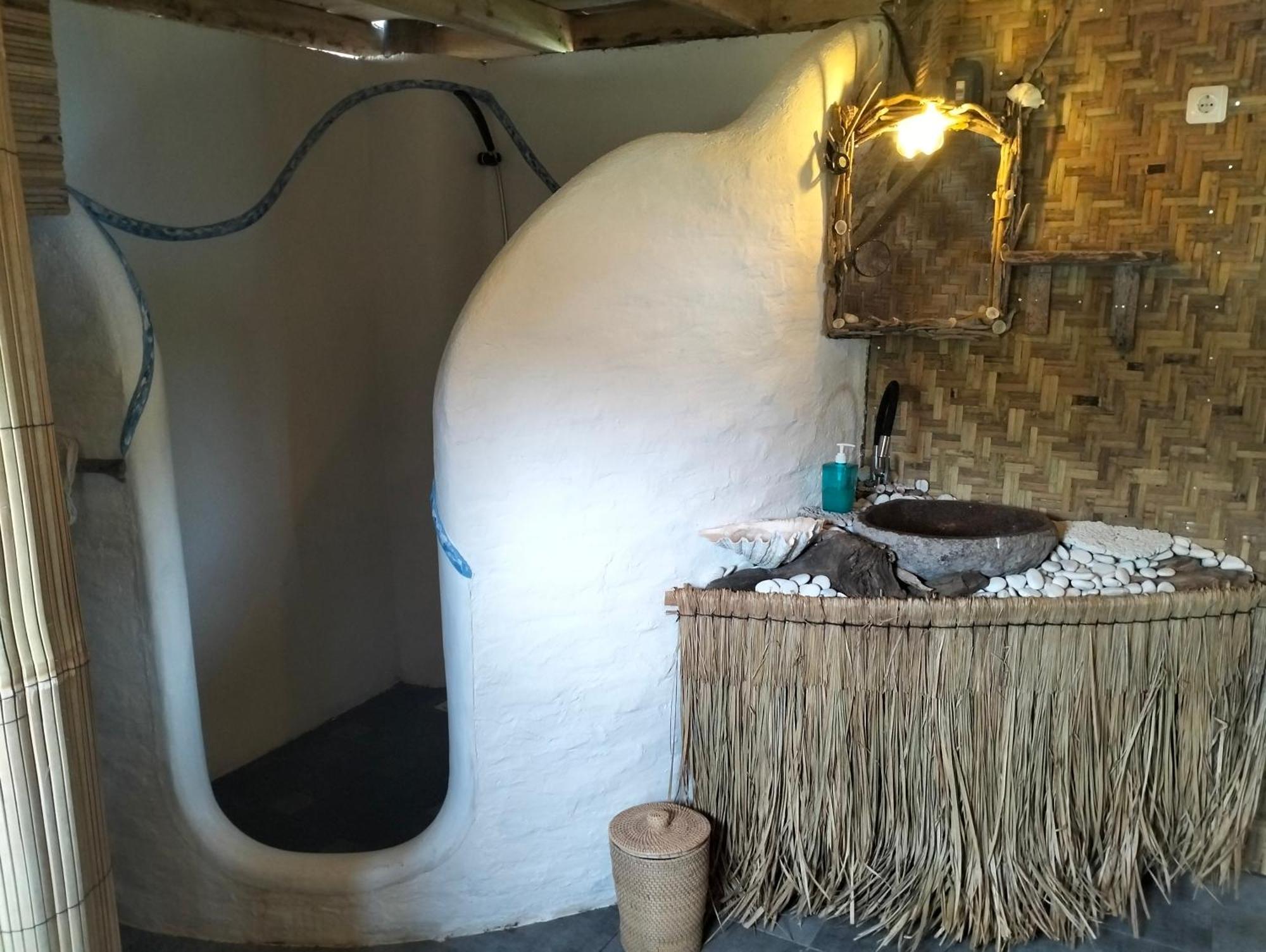 Shaya Cottage Секотонг Экстерьер фото